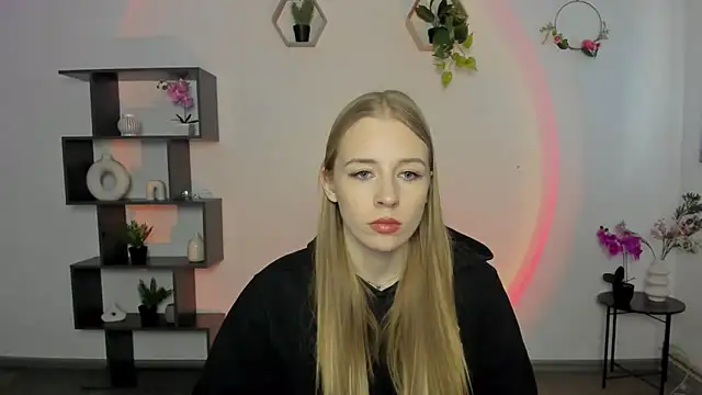 AnnNorriss online show from March 17, 2025, 1:08 pm