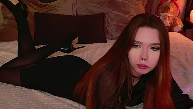 Sierra Fane online show from February 26, 2025, 6:37 pm