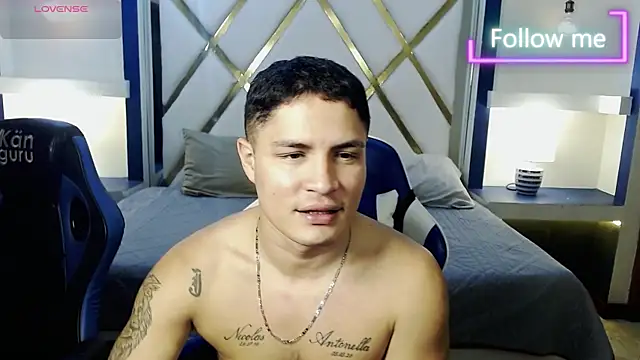 Snapshot of SaraClub_JY chatting on April 21, 2026, 1:42 am SaraClub JY online show from April 21, 2026, 1:42 am