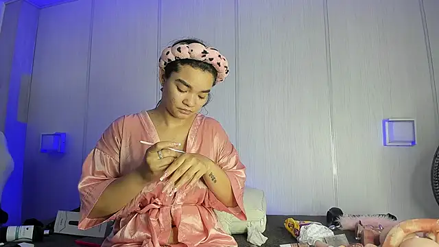 sasha riverss online show from March 30, 2026, 7:59 pm