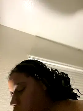 Deshay30 online show from October 2, 2025, 12:36 am