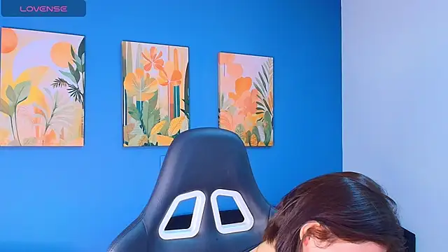 Snapshot of Zamira_Taylor chatting on October 20, 2025, 11:49 pm Zamira Taylor online show from October 20, 2025, 11:49 pm