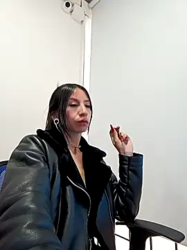 NahomyCarther online show from March 16, 2025, 12:00 pm