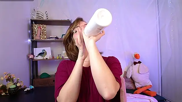 Elise Nyx online show from March 17, 2026, 12:19 pm