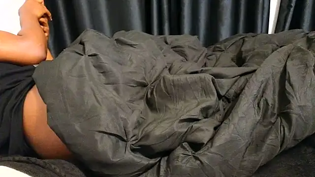 Assiology1111 online show from March 14, 2025, 4:43 am