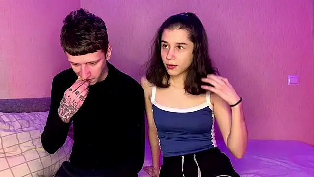 baby lesi online show from October 5, 2025, 4:09 pm