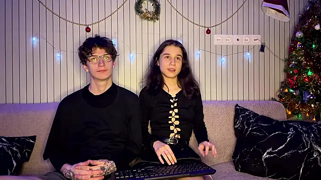 baby lesi online show from January 8, 2026, 7:09 pm