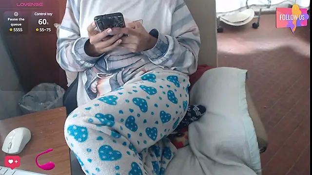 Sexyqueen mature  online show from March 11, 2025, 2:51 pm