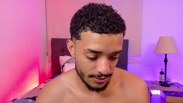 eross chipre  online show from March 26, 2026, 5:06 am