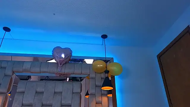 Snapshot of Mandysexycute chatting on September 21, 2025, 4:12 pm Mandysexycute online show from September 21, 2025, 4:12 pm