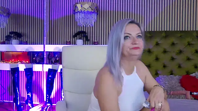 LadyTouch online show from September 14, 2025, 11:38 pm