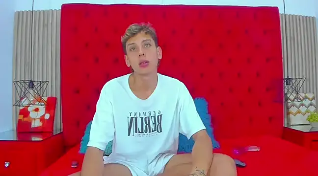 Noahoconor online show from March 6, 2025, 11:09 pm