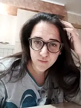 Dolcecurvy online show from March 27, 2026, 10:33 pm