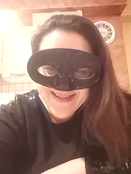 Dolcecurvy online show from March 10, 2025, 2:26 pm