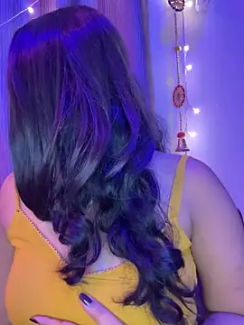 Snapshot of Dishasarmaa05 chatting on September 17, 2025, 6:43 pm Dishasarmaa05 online show from September 17, 2025, 6:43 pm