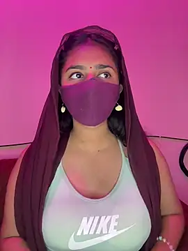 Snapshot of Dishasarmaa05 chatting on March 17, 2025, 12:04 pm Dishasarmaa05 online show from March 17, 2025, 12:04 pm