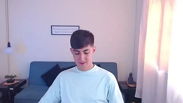 babymaik online show from March 8, 2025, 1:47 pm