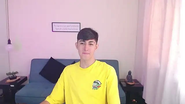 babymaik online show from March 14, 2025, 1:57 pm