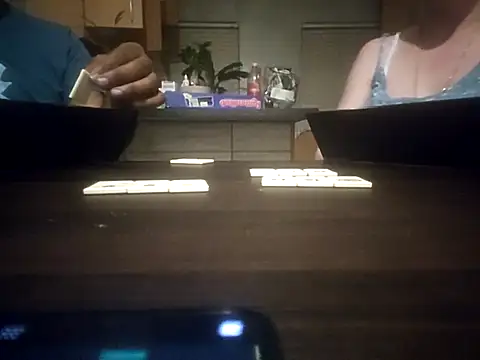 siniminandspice online show from October 5, 2025, 8:10 pm