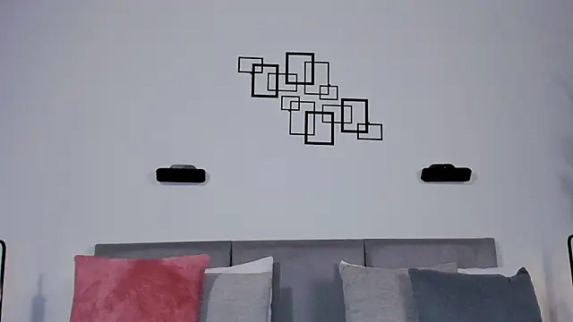 jennalux  online show from July 17, 2026, 1:03 am