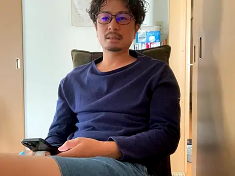 masato1115aa online show from September 11, 2025, 12:54 am