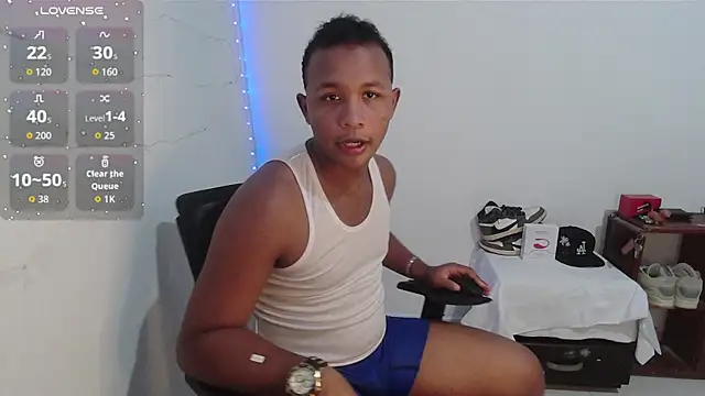 Snapshot of Gooss_cum chatting on October 5, 2025, 5:31 am Gooss cum online show from October 5, 2025, 5:31 am