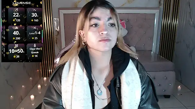 Snapshot of lili_conor_s chatting on September 13, 2025, 3:50 am lili conor s online show from September 13, 2025, 3:50 am