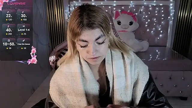 Snapshot of lili_conor_s chatting on November 14, 2025, 3:21 am lili conor s online show from November 14, 2025, 3:21 am