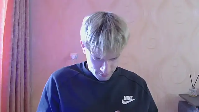 frama666 online show from April 5, 2026, 3:40 pm