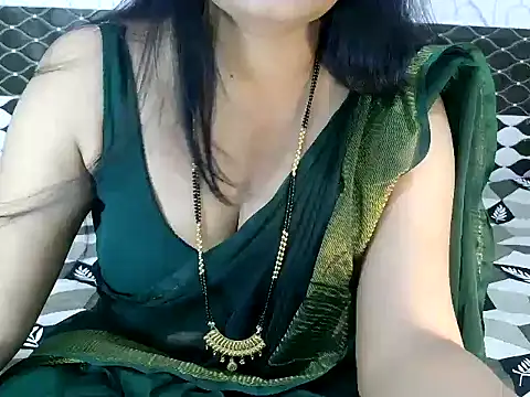 Snapshot of siyajaan chatting on July 24, 2026, 5:53 pm siyajaan online show from July 24, 2026, 5:53 pm