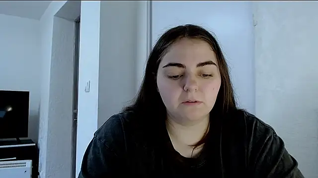 kitsune 8 online show from April 17, 2026, 5:54 am