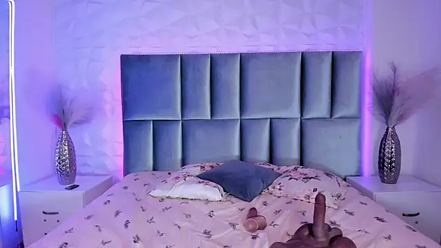 Snapshot of Selene_bennet chatting on September 20, 2025, 4:23 pm Selene bennet online show from September 20, 2025, 4:23 pm