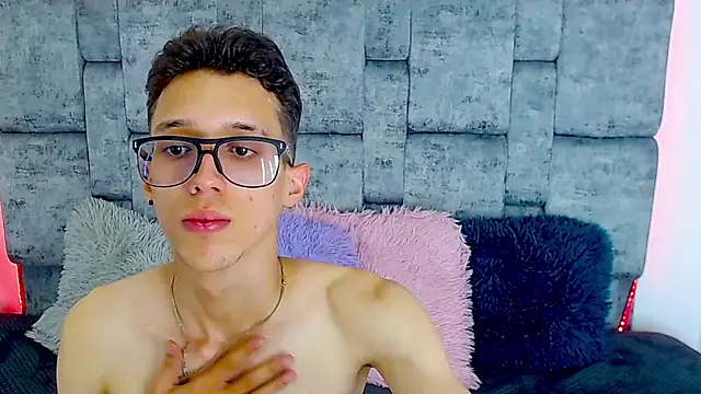 skinny bigcock02 online show from February 25, 2025, 10:42 pm