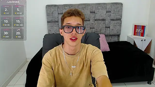 skinny bigcock02 online show from February 25, 2026, 9:36 pm