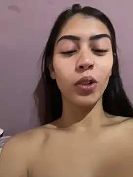 ldkzinnn online show from October 9, 2025, 11:44 am