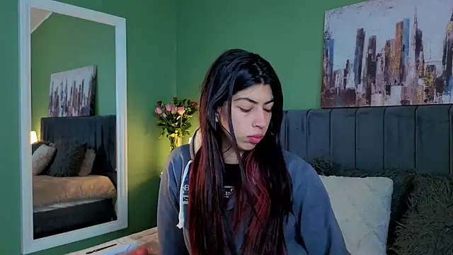 Cassie bloom online show from April 2, 2026, 8:37 pm