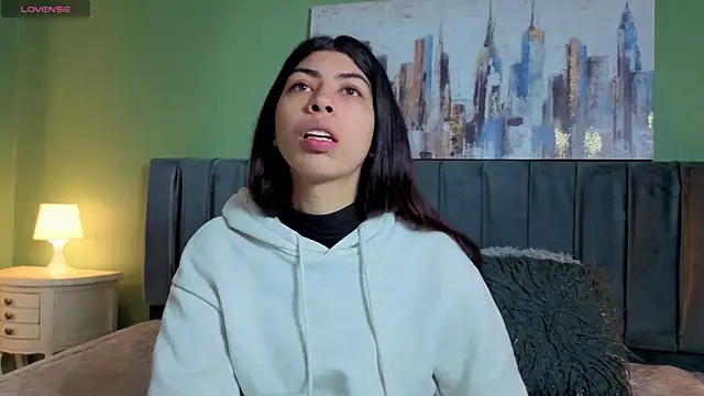 Cassie bloom online show from March 31, 2026, 4:25 am