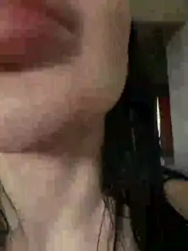 Mia Splash online show from April 13, 2026, 11:14 am