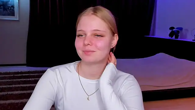 WillaDrye online show from February 20, 2025, 7:12 am