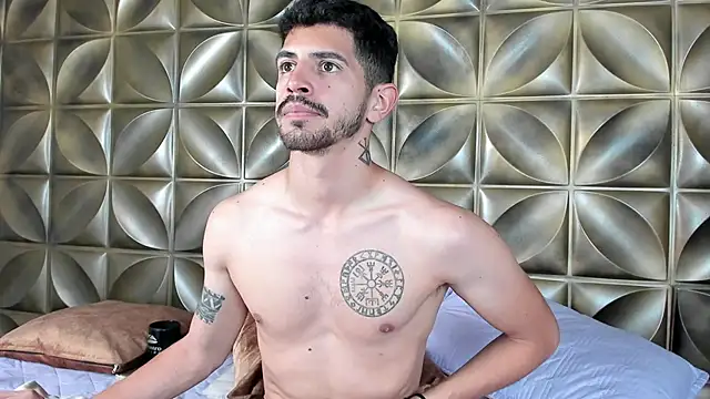 AlejandroStormm online show from October 12, 2025, 5:25 pm