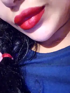 Snapshot of Sexlove1xo chatting on December 18, 2025, 4:00 pm Sexlove1xo online show from December 18, 2025, 4:00 pm