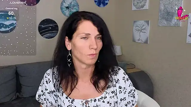 mylady xenia online show from September 13, 2025, 9:48 pm