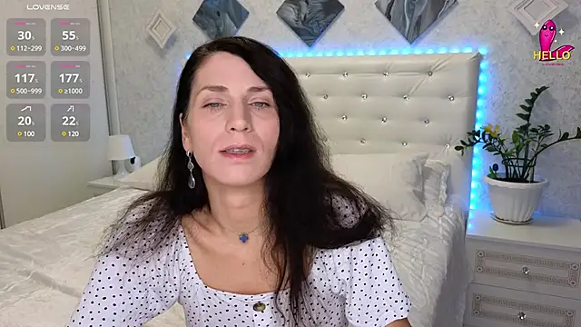 Snapshot of mylady_xenia chatting on March 2, 2025, 6:57 pm mylady xenia online show from March 2, 2025, 6:57 pm