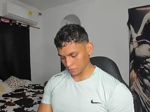 Snapshot of bigger_ragnarsson chatting on February 16, 2026, 9:13 pm bigger ragnarsson online show from February 16, 2026, 9:13 pm