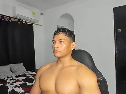 Snapshot of bigger_ragnarsson chatting on February 19, 2026, 8:28 pm bigger ragnarsson online show from February 19, 2026, 8:28 pm