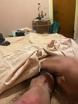 mikekmi21 online show from February 24, 2025, 4:58 pm