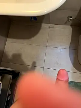 mikekmi21 online show from October 14, 2025, 11:11 am