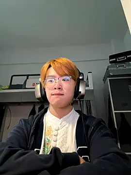 Anson0722 online show from October 11, 2025, 8:04 am