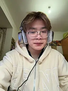 Anson0722 online show from March 16, 2026, 3:26 pm