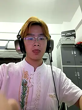 Anson0722 online show from September 25, 2025, 1:06 pm